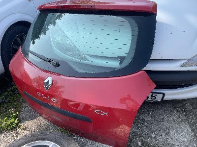 Patě dveře na Renault Clio kombi rok 2012