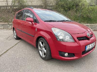 Prodám Toyota Corola Verso 2,2 Diesel 130kW, sedm míst