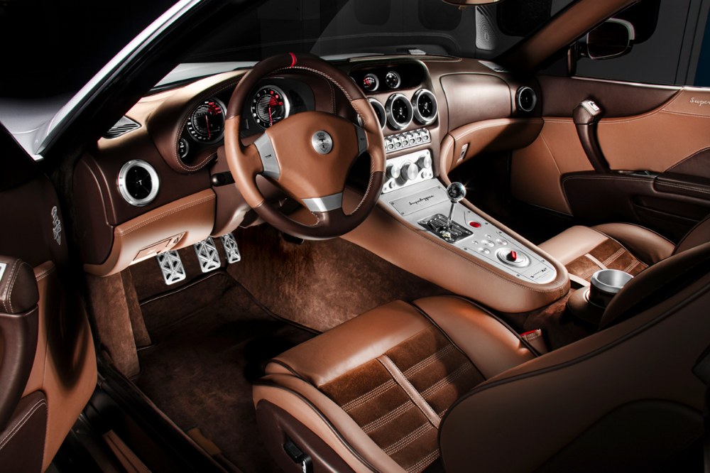 Touring Superleggera Veloce12 – Třetí šance Touring Superleggera Veloce12 – Třetí šance