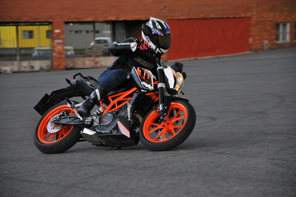TEST: KTM 390 Duke