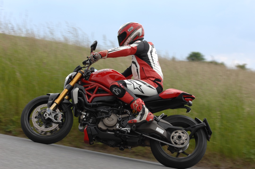 Test: Ducati Monster 1200 S Test: Ducati Monster 1200 S