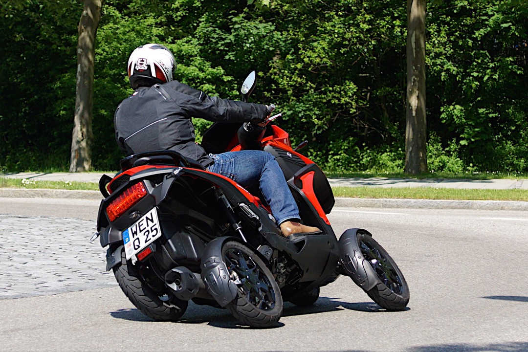 Čtyřkolový skútr Quadro4 Čtyřkolový skútr Quadro4