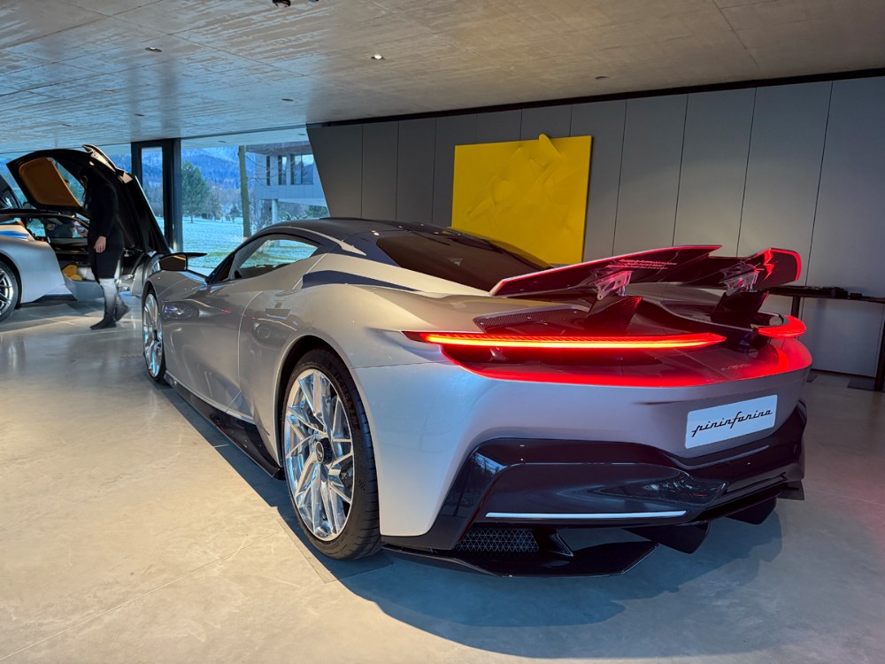 Automobili Pininfarina – Splněný sen Automobili Pininfarina – Splněný sen